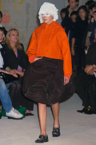 Look 13